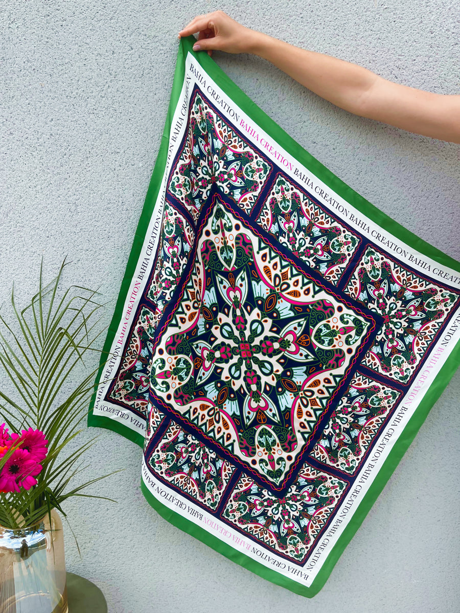 Foulard en soie Nova